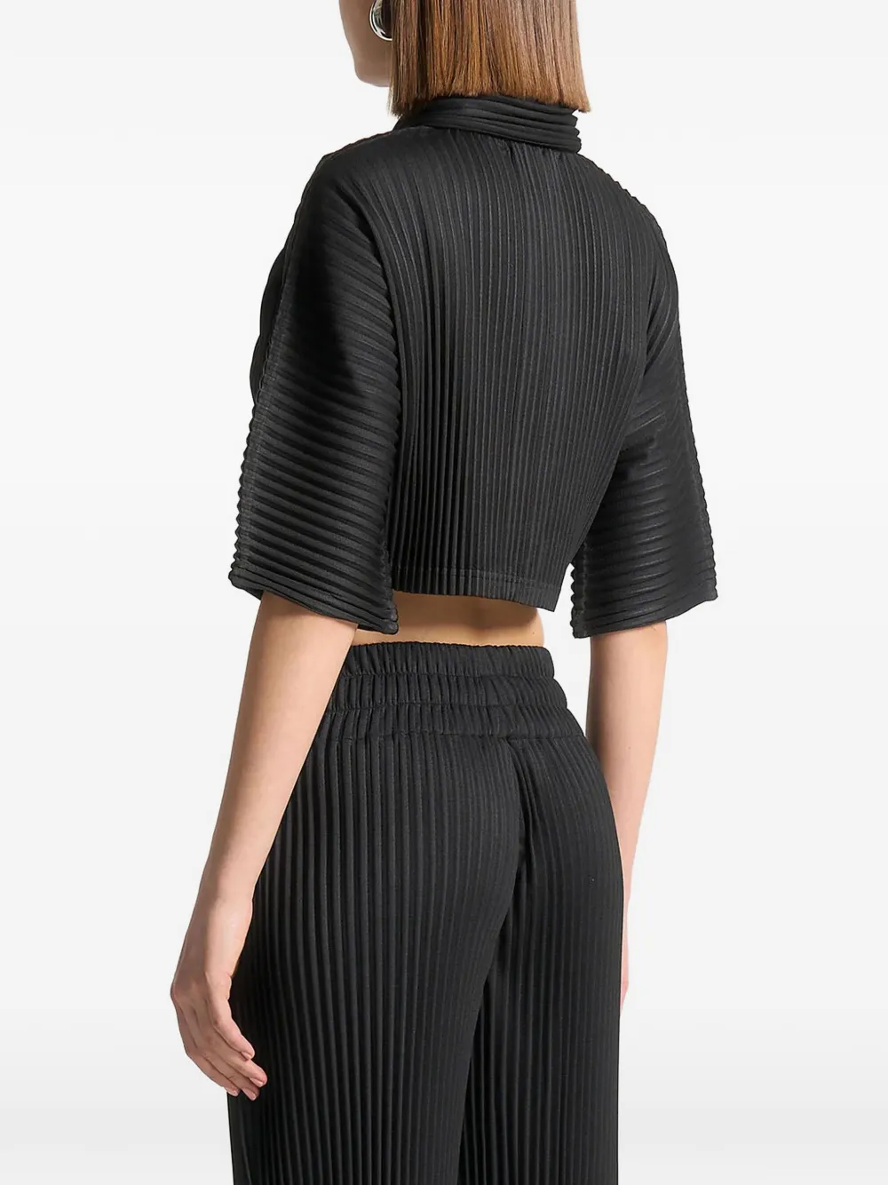 Manière De Voir Mona Pleated Shirt In Black