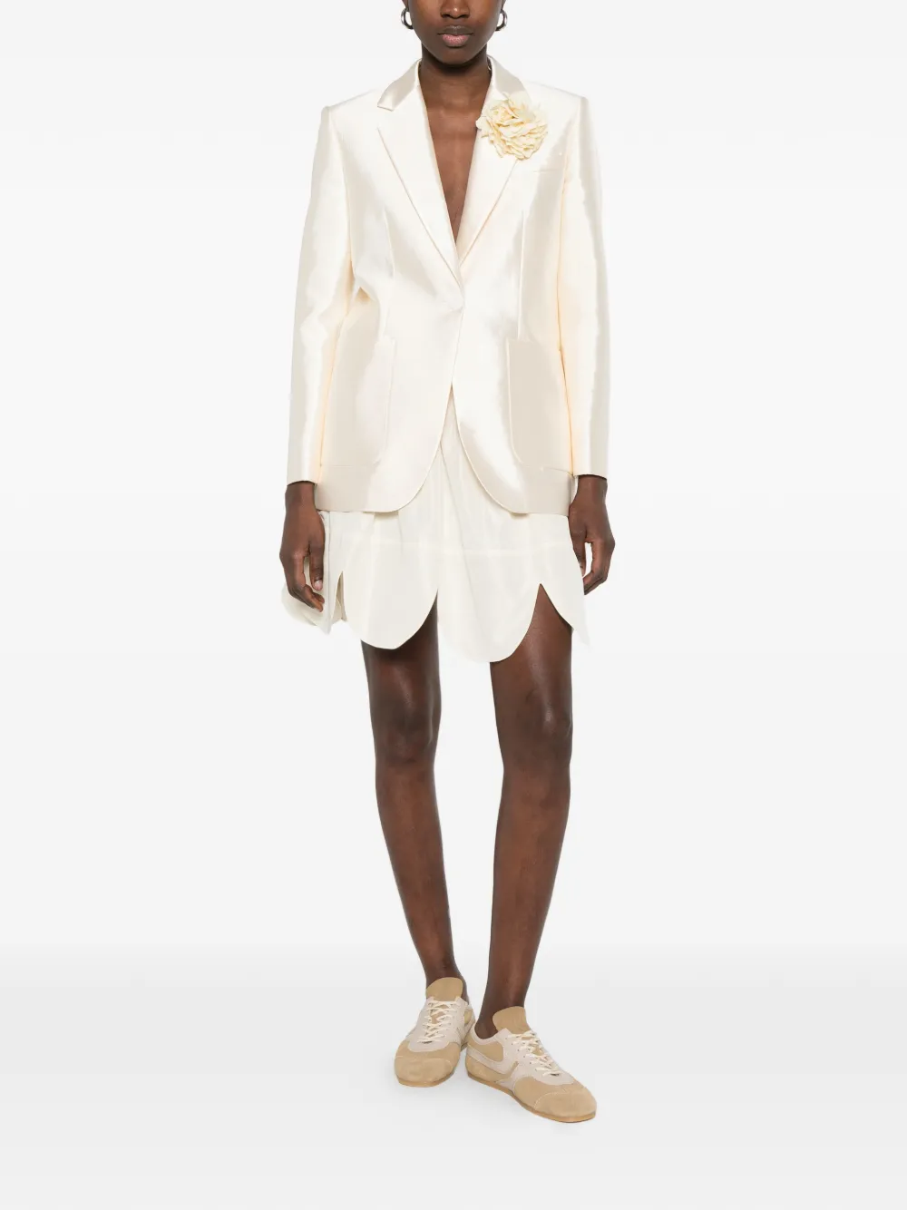  Sandro Myrella Floral-appliqué Front-pocket Blazer - Neutrals 