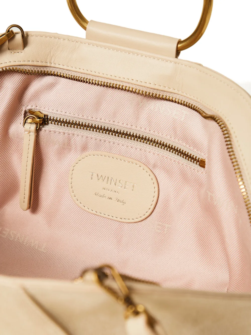 ring handle tote bag