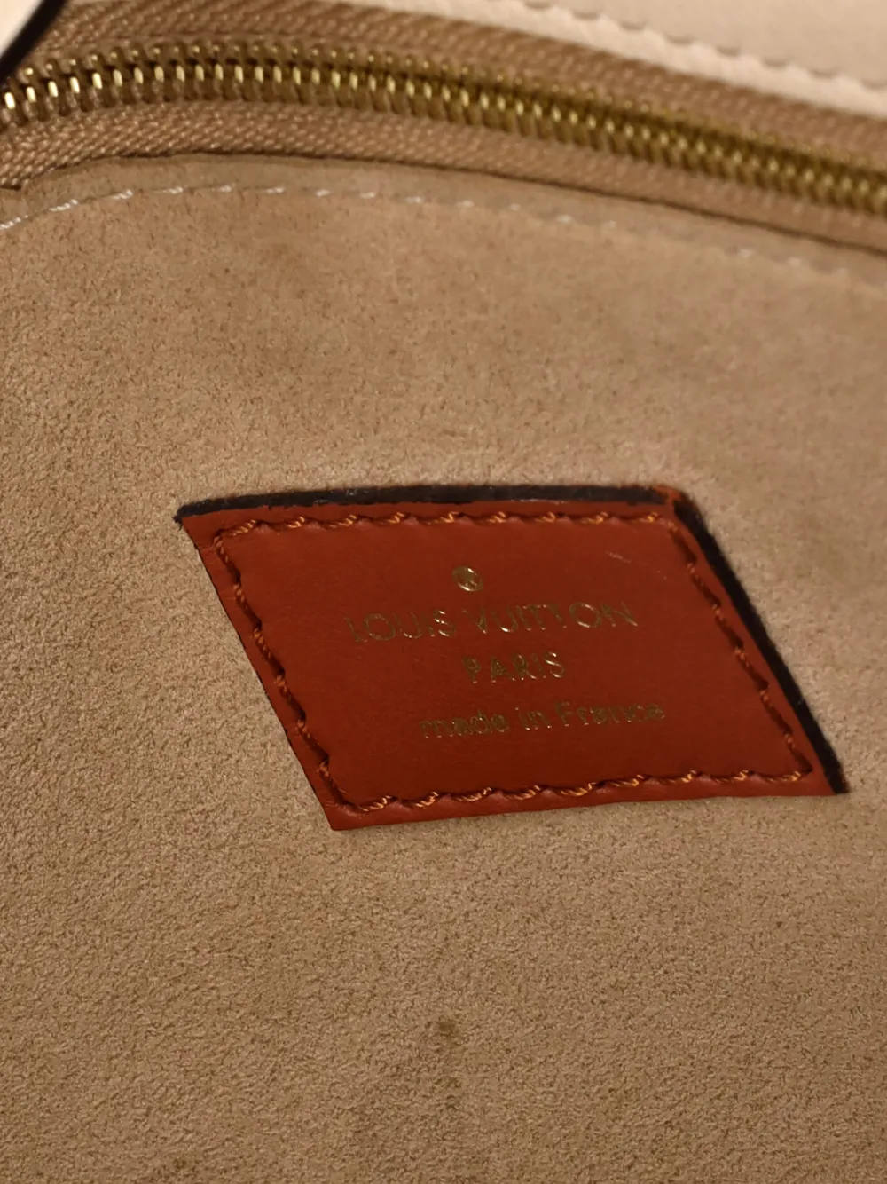 LOUIS VUITTON Pre-owned On My Side Monogram Tuffetage Leather Mm Tote Bag In Neutral