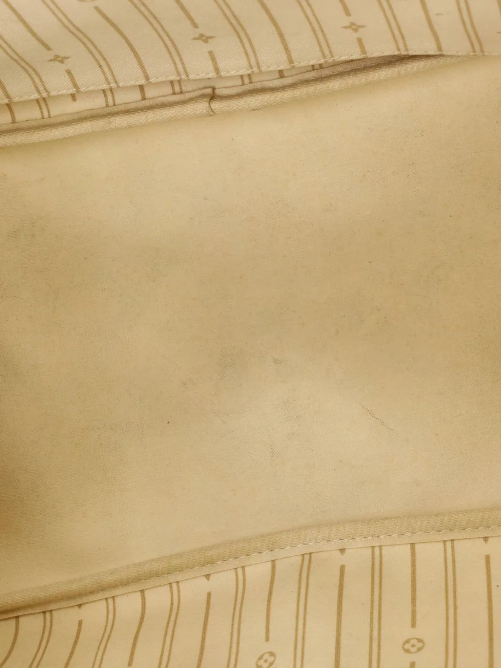 Pre-owned Louis Vuitton Neverfull Damier Gm Tote Bag In Neutral