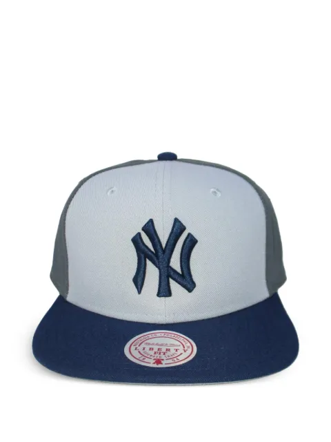 Mitchell & Ness x MLB New York Yankees Triple Play Liberty embroidered cap