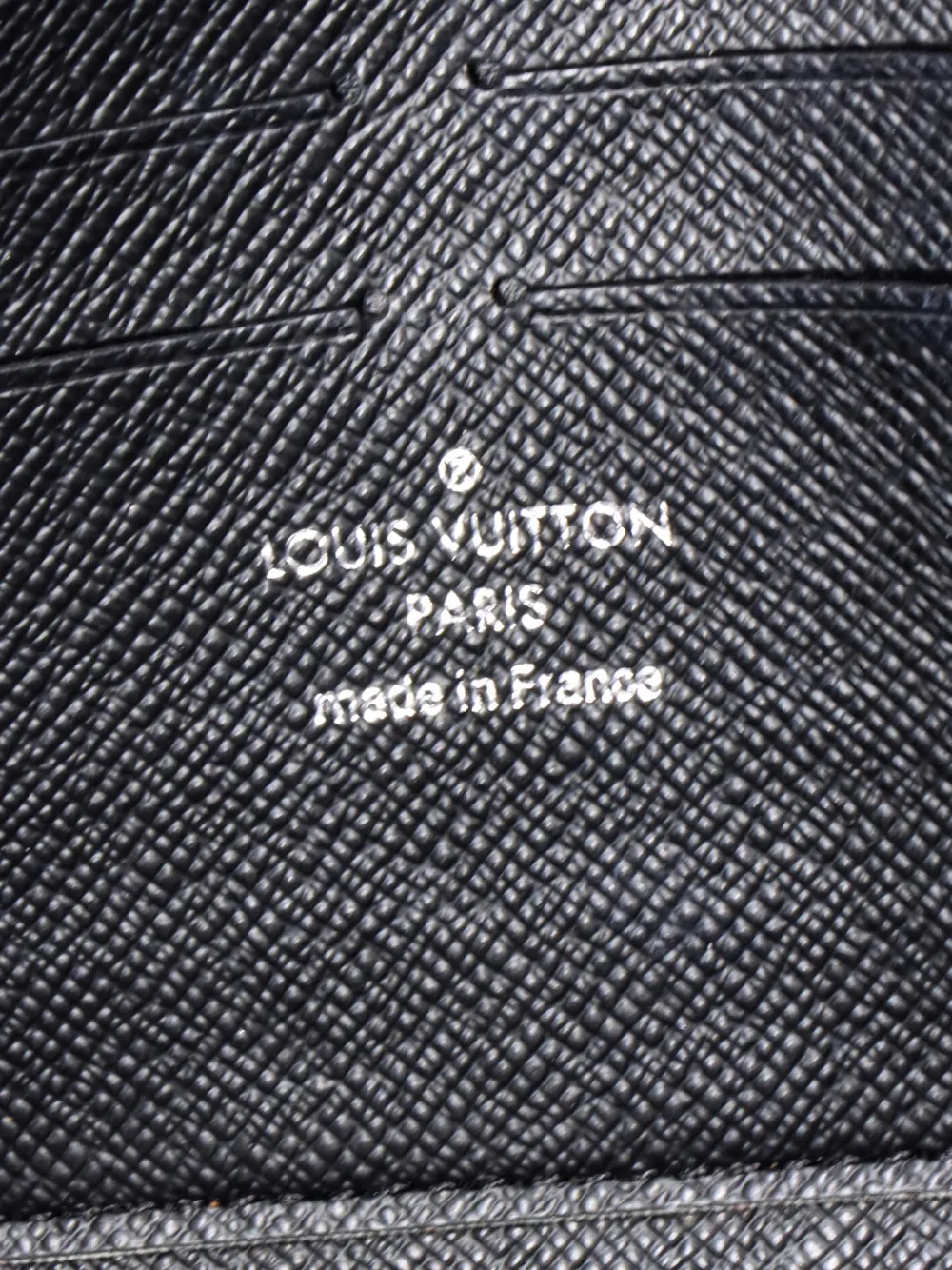 Pre-owned Louis Vuitton Twist Chain Wallet Epi Leather Crossbody Bag In Black