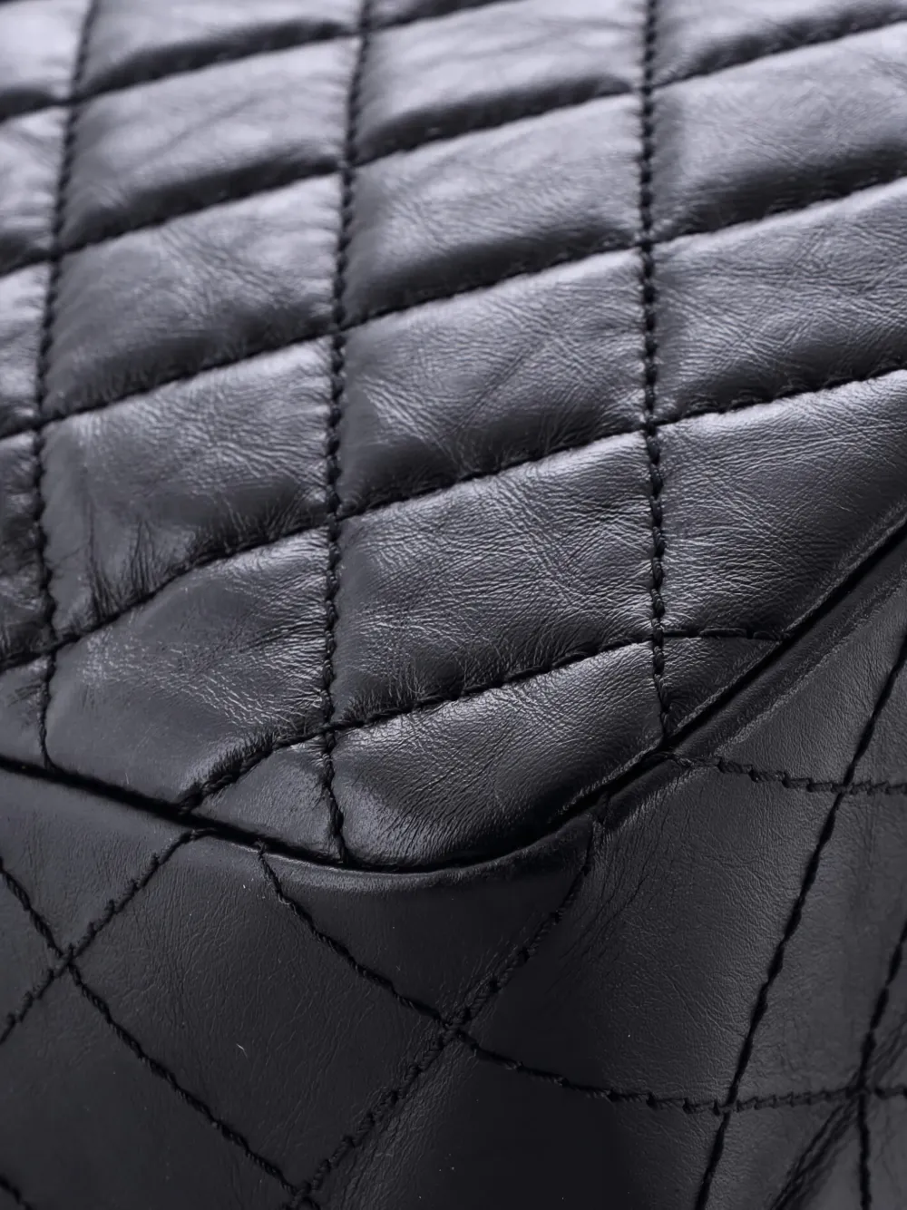 CHANEL Pre-owned Front Pocket Reissue 2.55 Tote Quilted Aged Calfskin Shoulder Bag In Black