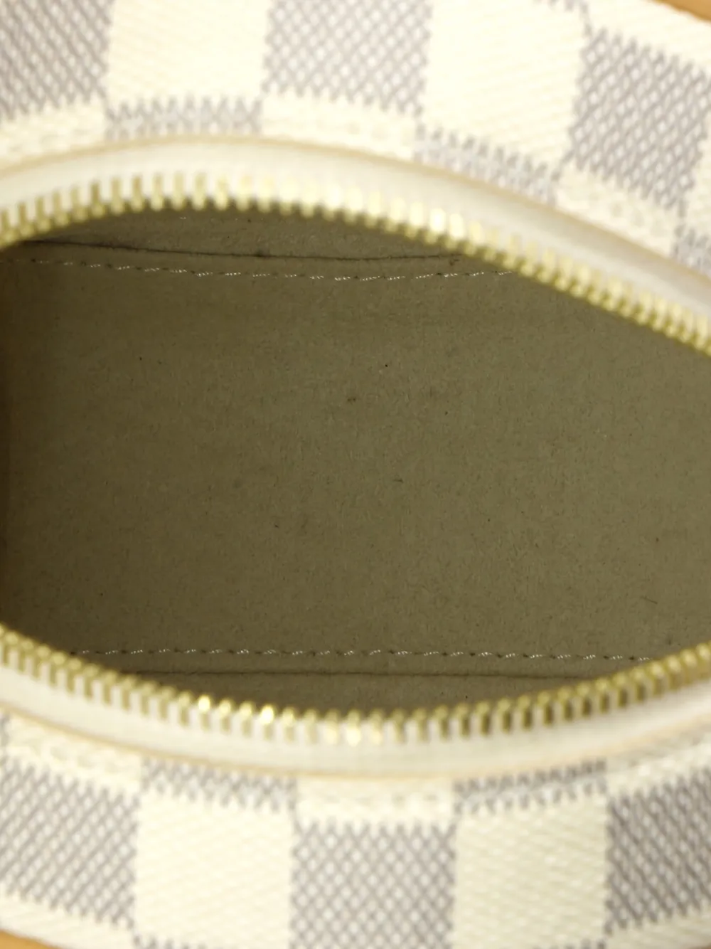 Pre-owned Louis Vuitton Boite Chapeau Souple Bag Damier Pm Crossbody Bag In White