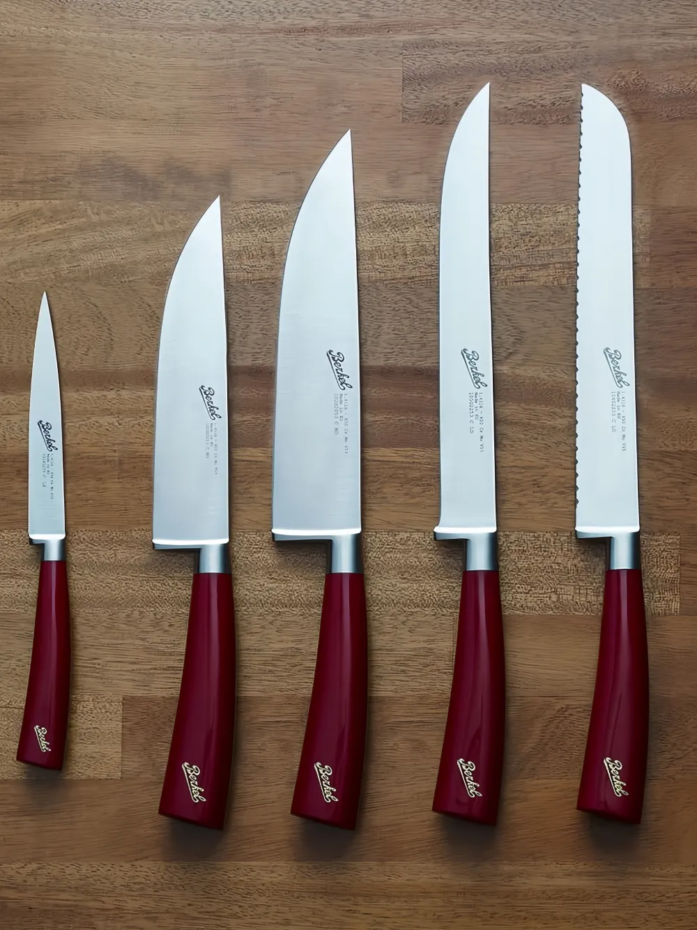 Berkel Wooden-block Knives (set At Five) In Red
