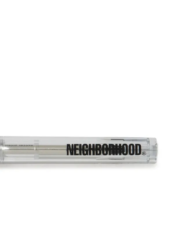 筆記具 NEIGHBORHOOD LAMY SAFARI ROLLERBALL PEN Neighborhood x Lamy Safari Rollerball Logo Pen | White | FARFETCH