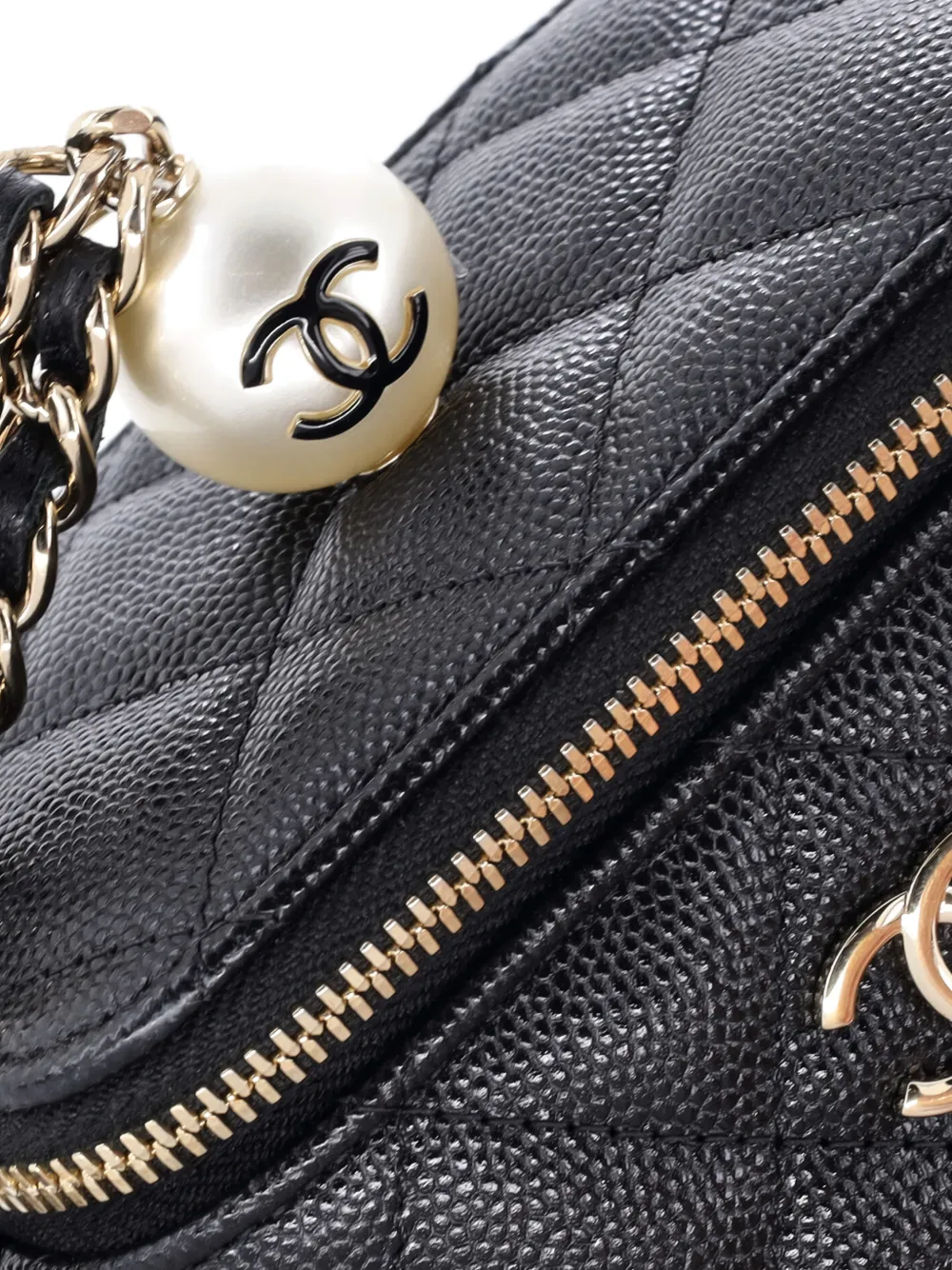 CHANEL Pre-owned Classic Pearl Vanity Case With Chain Quilted Caviar Mini Clutch Bag In Black