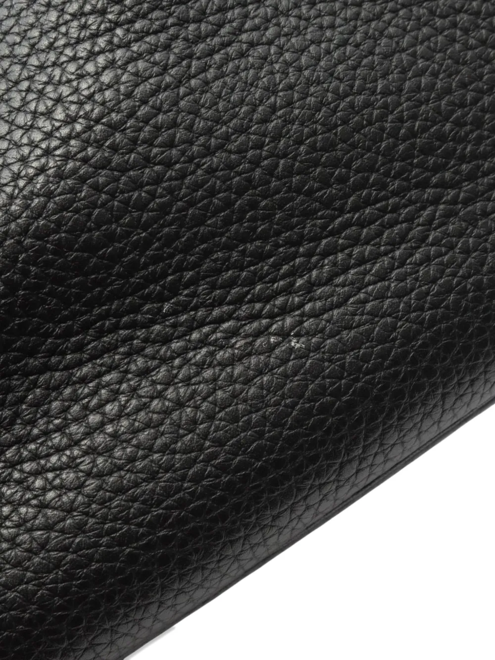 Pre-owned Hermes 2018 Taurillon Clemence Lindy 26 Shoulder Bag In Black