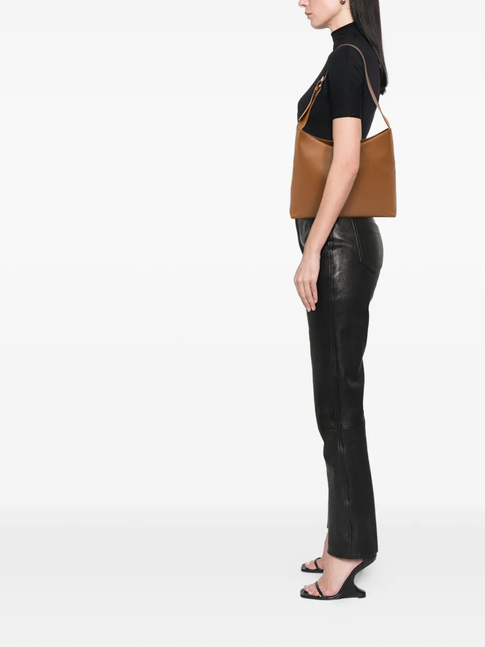 FERRAGAMO Pre-owned 2000-2020 Leather Gancini Trifolio Shoulder Bag In Brown