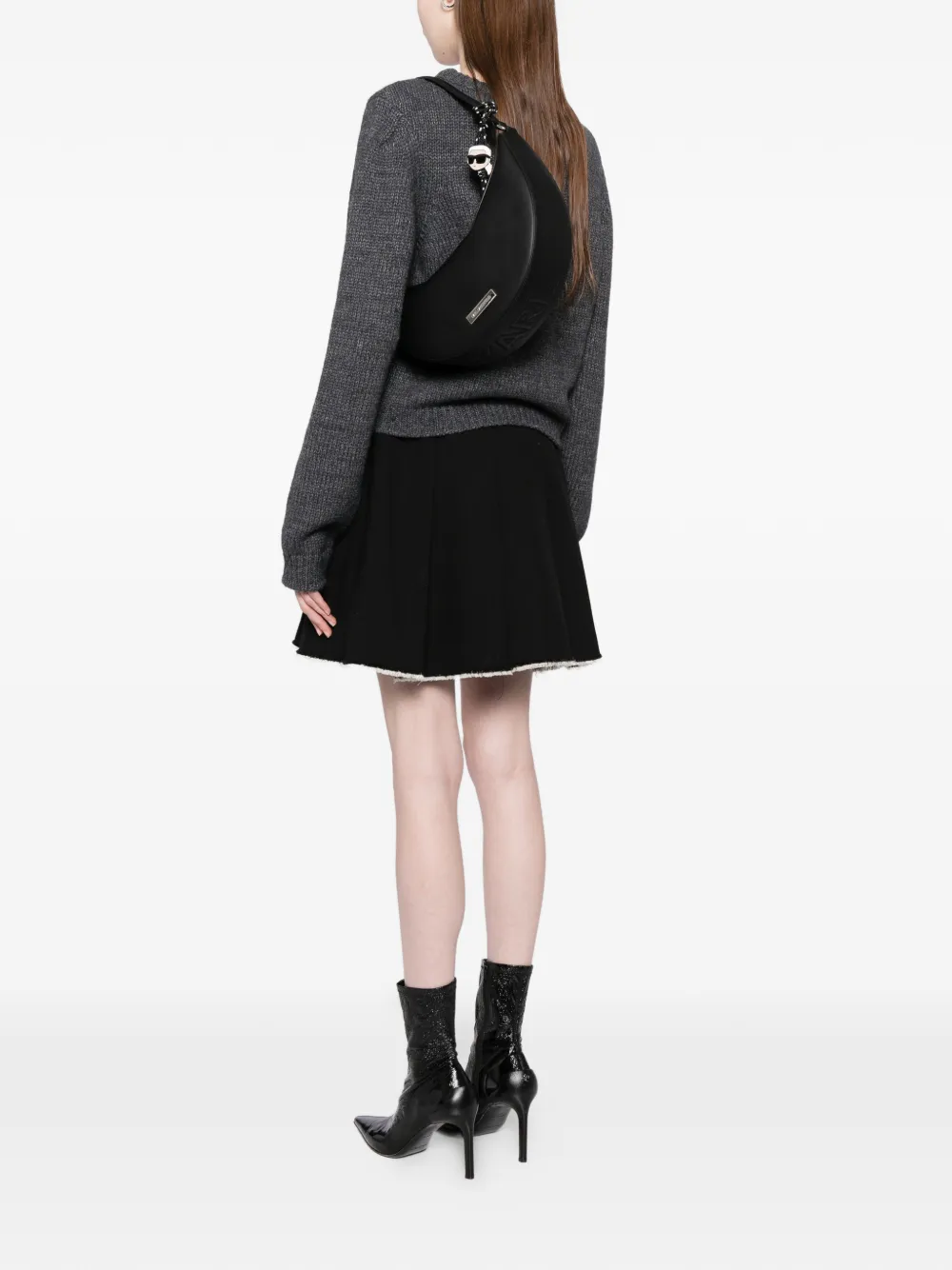 Karl Lagerfeld Ikon Smooth Halfmoon schoudertas - Zwart