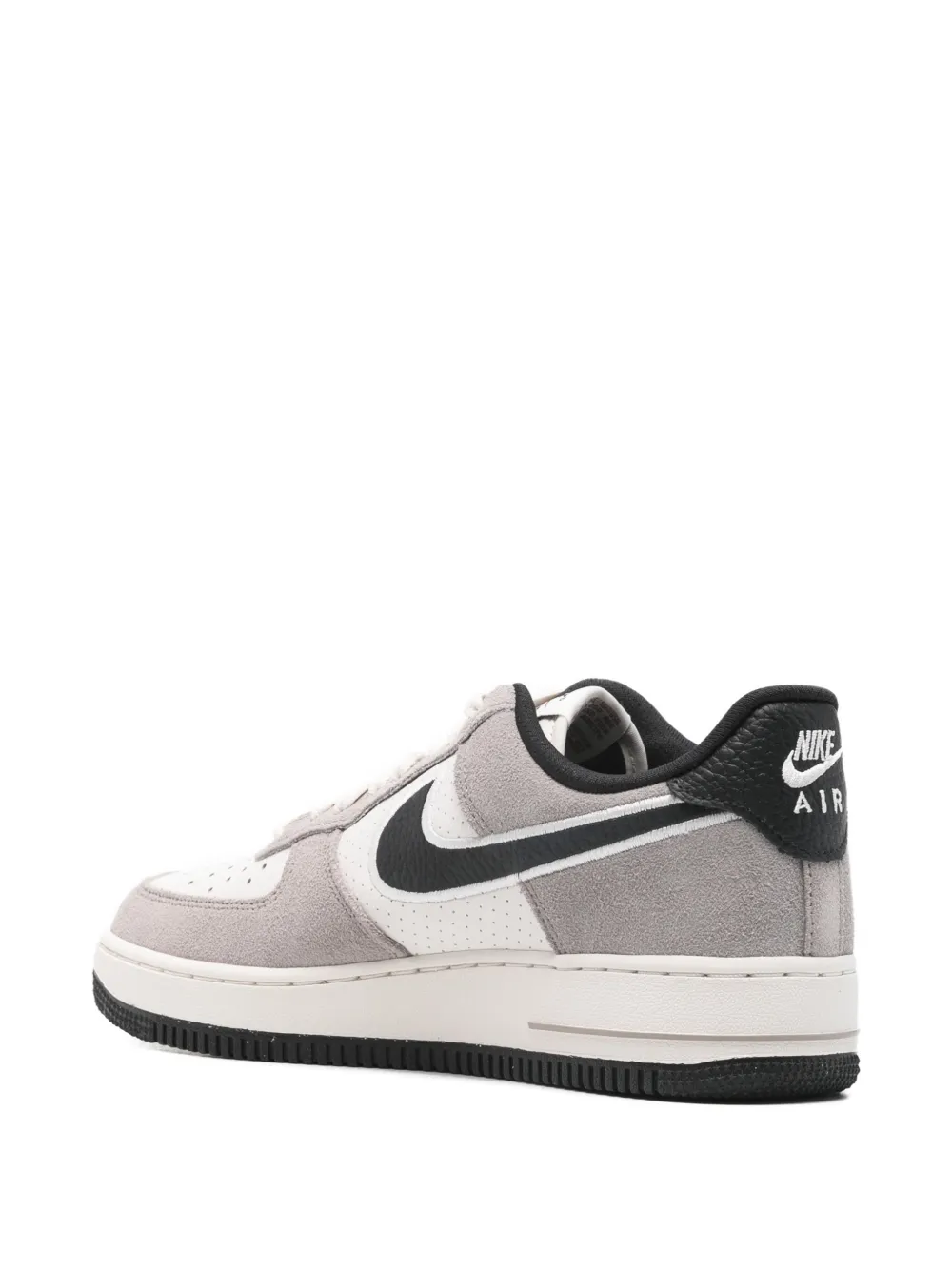 Nike Air Force 1 '07 LV8 sneakers met vlakken Grijs