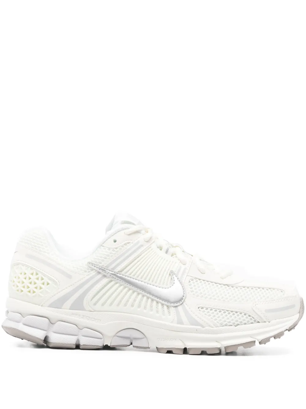 Nike baskets Zoom Vomero 5 | blanc | Image 1