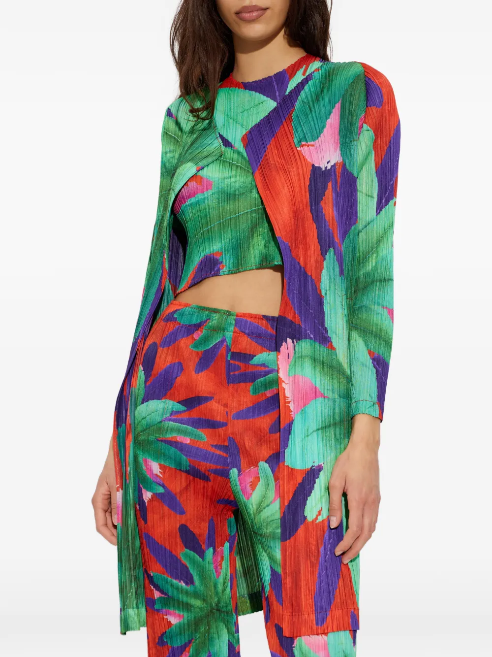 Issey Miyake Pleated Floral-print Coat In Green