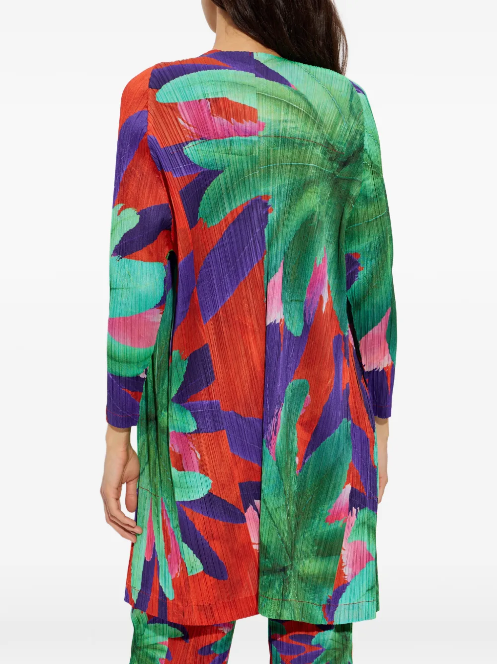 Issey Miyake Pleated Floral-print Coat In Green