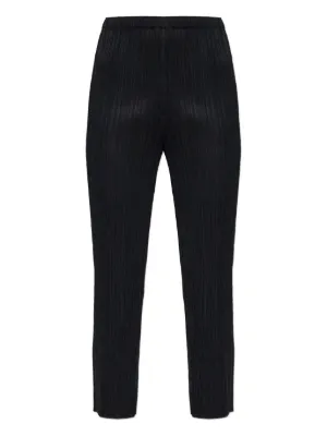 PLEATS PLEASEプリーツプリーズ イッセイミヤケ ストレートパンツ 黒 PLEATS PLEASE ISSEY MIYAKE（パンツ ・ ブラック/黒色系）のフリマ