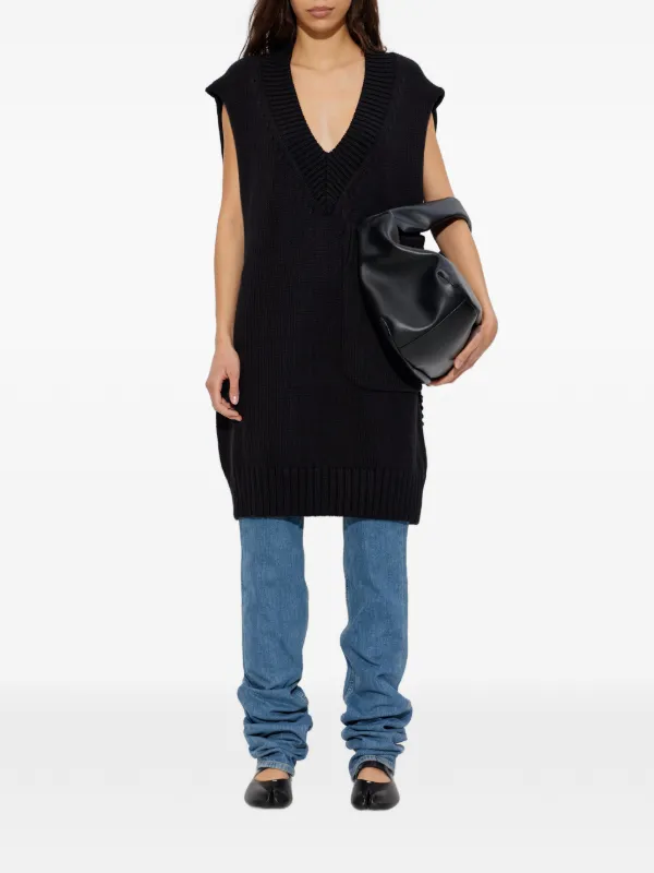 ♪ ISSEY MIYAKE ブラック Vネック タンクトップ 【公式通販】
