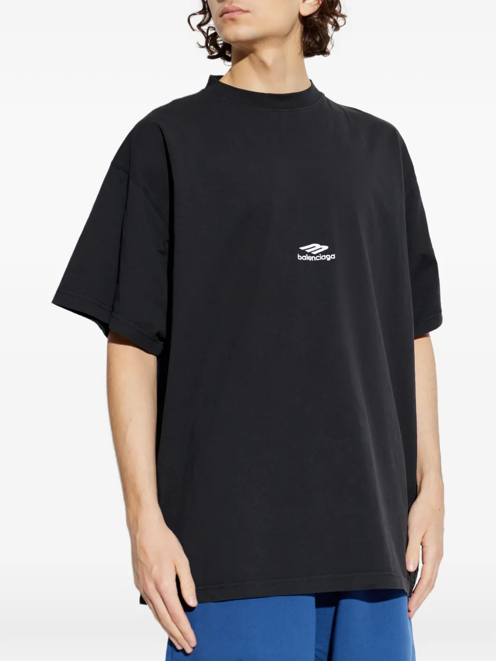 Balenciaga logo-embroidered T-shirt | Black | FARFETCH
