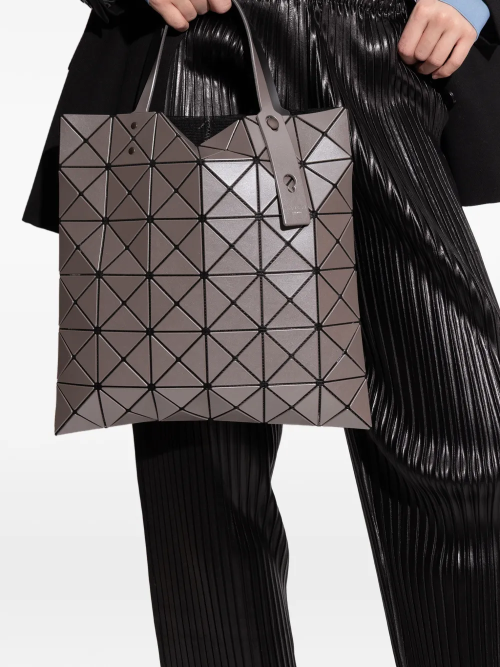Bao Bao Issey Miyake Lucent geometric panels tote bag - Grijs