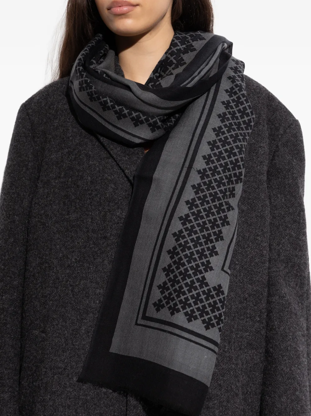 By Malene Birger Sjaal met geometrische print Grijs