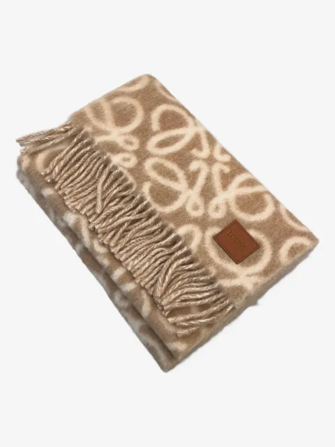 LOEWE Fransenschal mit Anagram-Muster