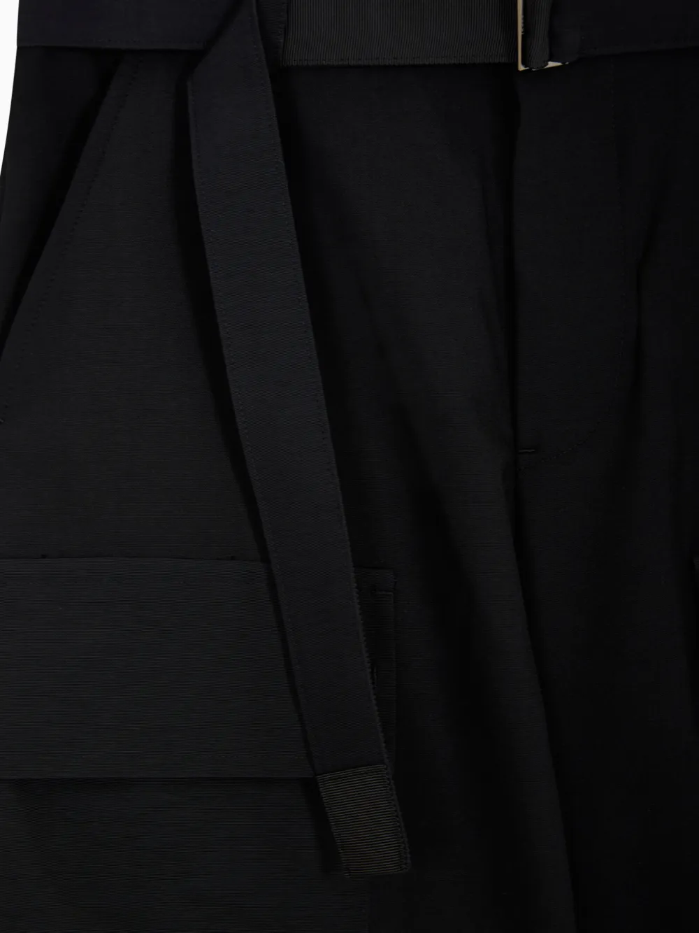  Sacai Side-pockets Belted Trousers - Black 