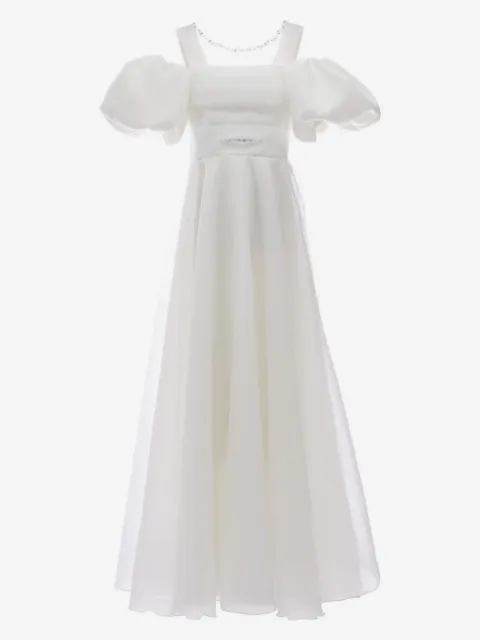 Tulleen robe à manches bouffantes