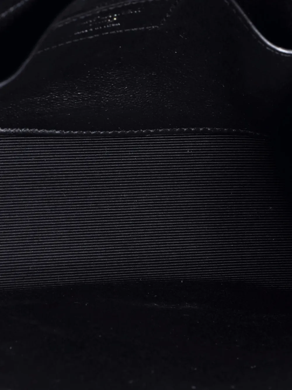 SAINT LAURENT Pre-owned Classic Monogram Grainy Leather Medium Crossbody Bag In Black