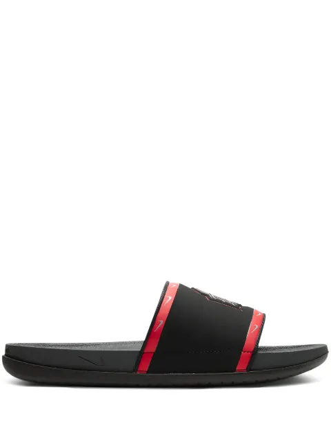 Nike OffCourt logo-detail slides