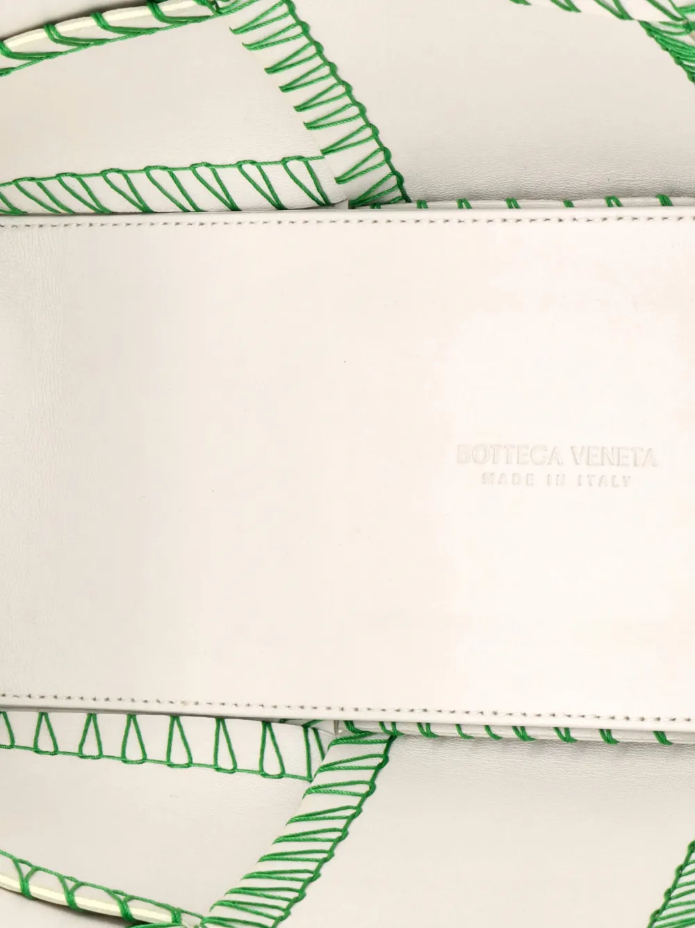 BOTTEGA VENETA Pre-owned Arco Stitched Maxi Intrecciato Leather Small Tote Bag In White