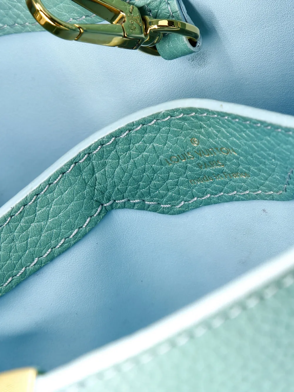 LOUIS VUITTON Pre-owned Candy Capucines Bag Ombre Taurillon Leather Bb Satchel In Blue