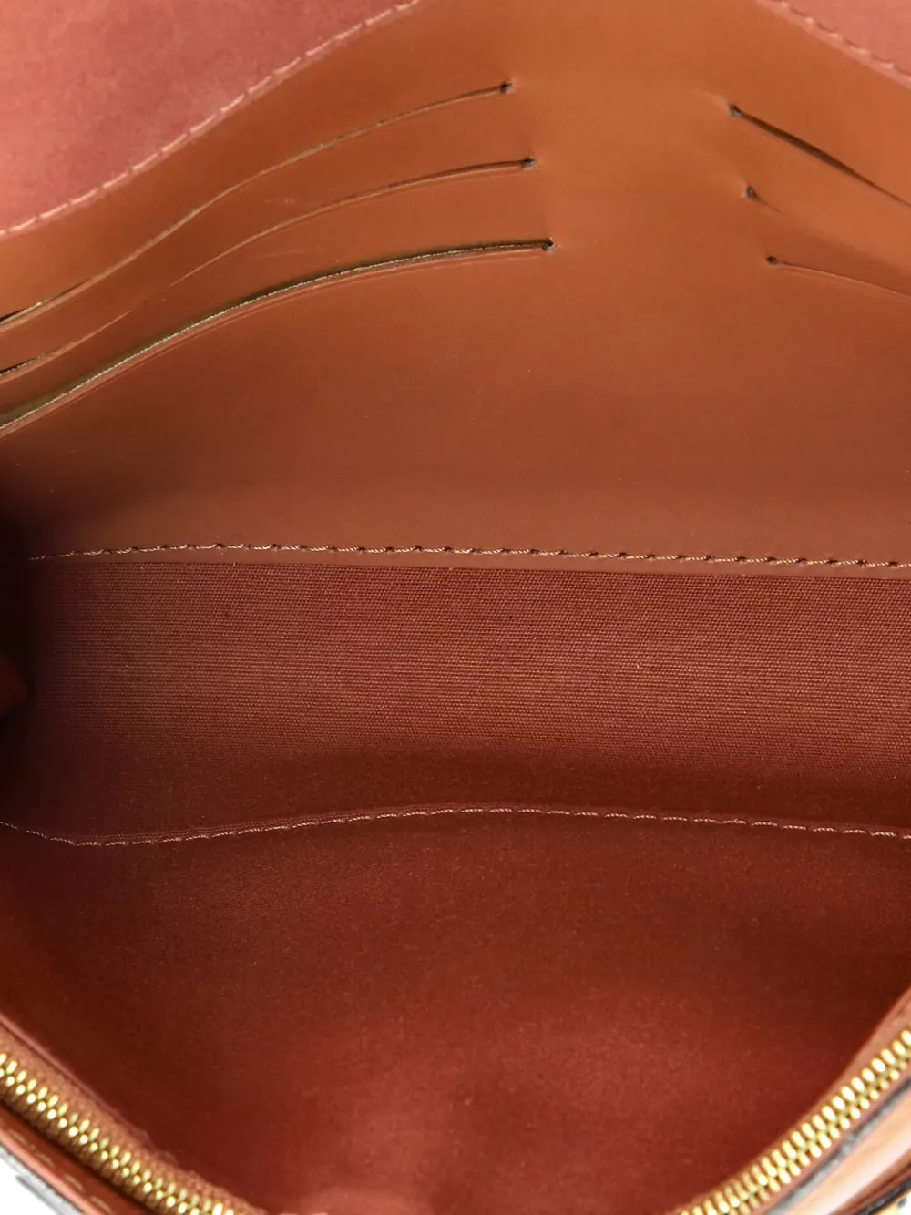 Louise Patent Mm Clutch Bag