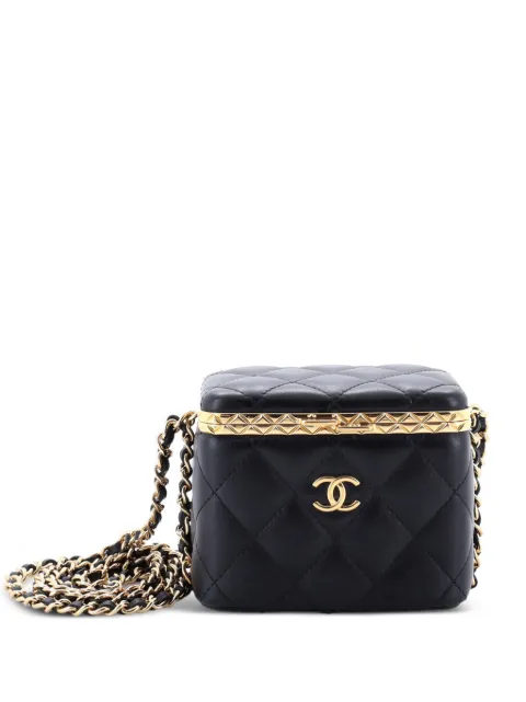 CHANEL Pre-Owned Lock Frame Vanity Case with Chain Quilted Lambskin Small clutch bag