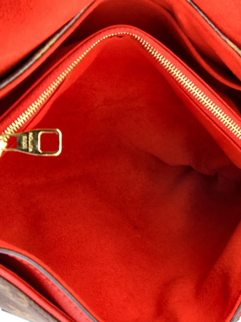 Pre-owned Louis Vuitton Pallas Chain Monogram Canvas And Calfskin Shoulder Bag In Brown