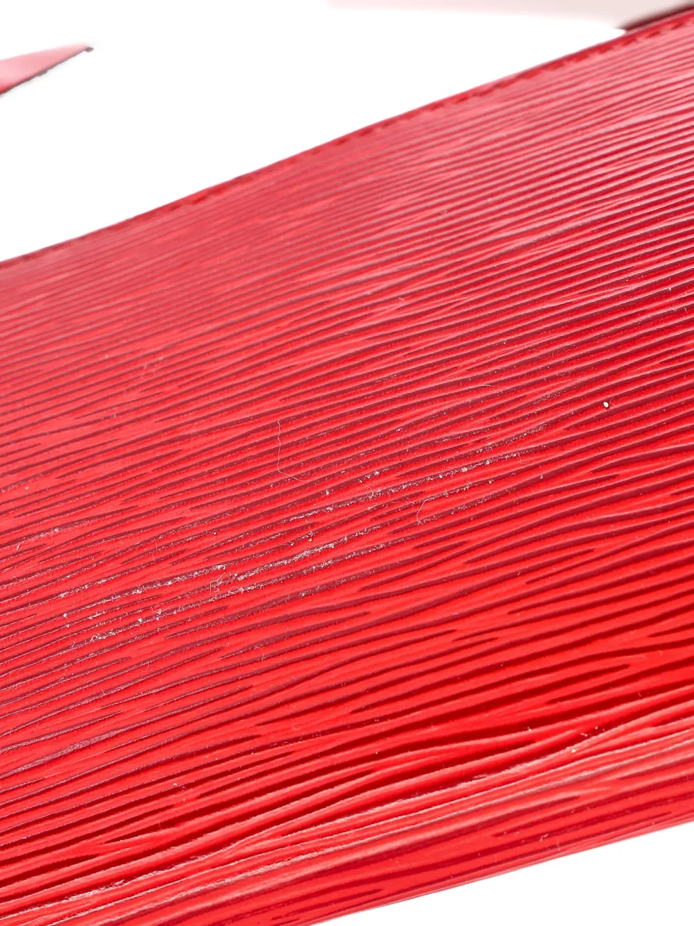 Pre-owned Louis Vuitton Pochette Accessoires Epi Leather Clutch Bag In Red