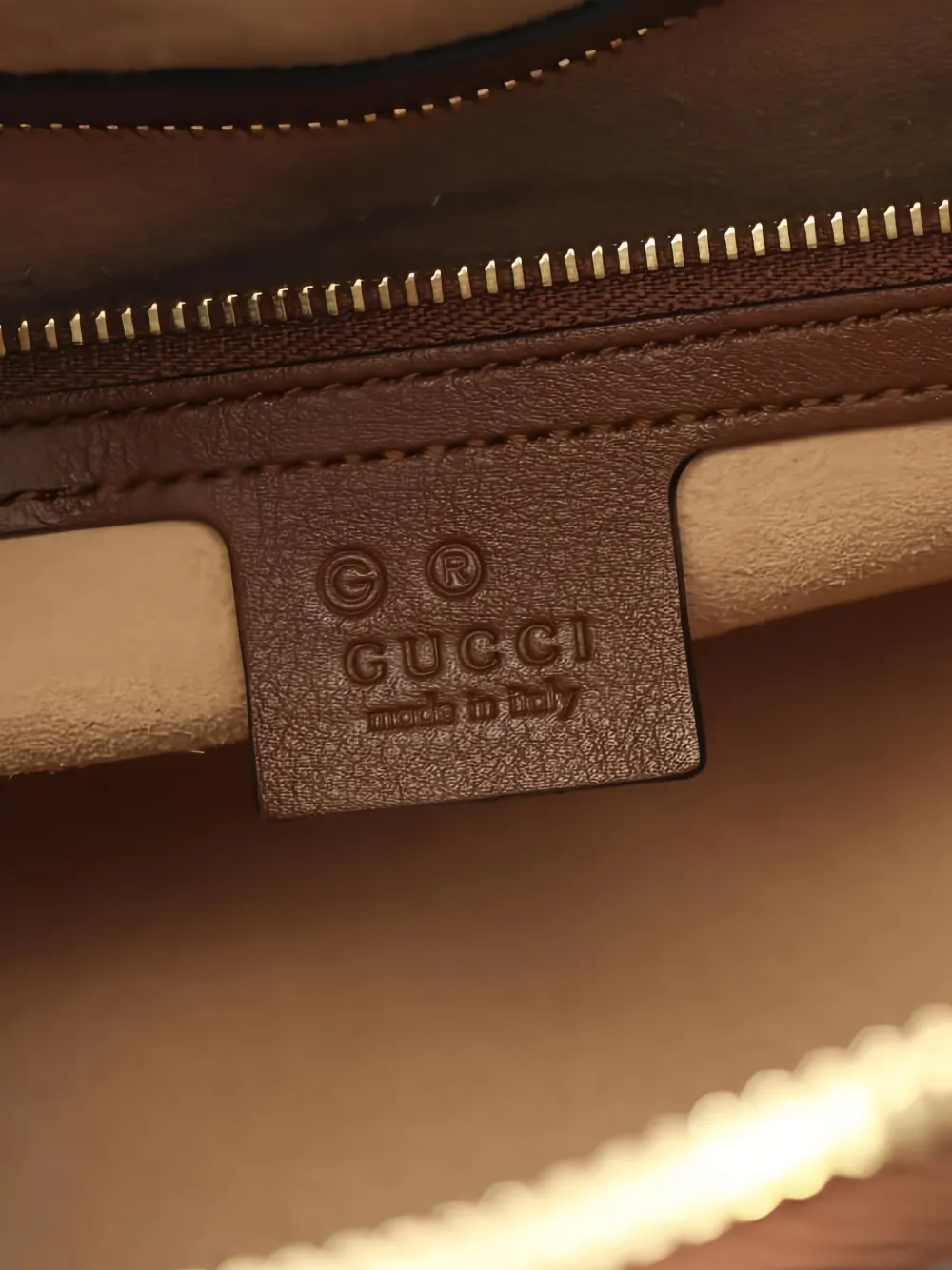 Pre-owned Gucci 2010s Logo-pattern Tote Bag In Neutral