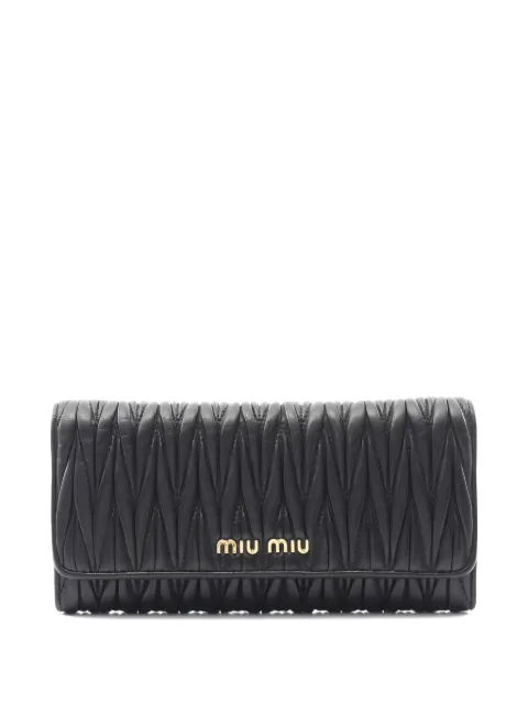 Miu Miu Pre-Owned 2000's matelasse bi-fold long wallet