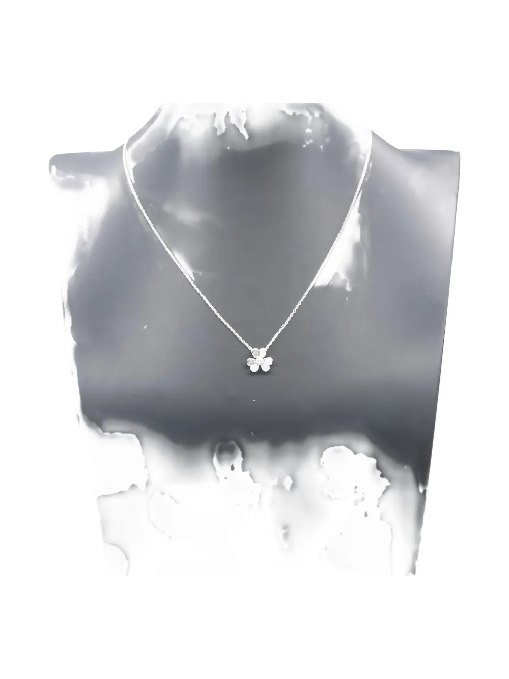Pre-owned Van Cleef & Arpels 2010s 18k White Gold Frivole Diamond Necklace In Silver
