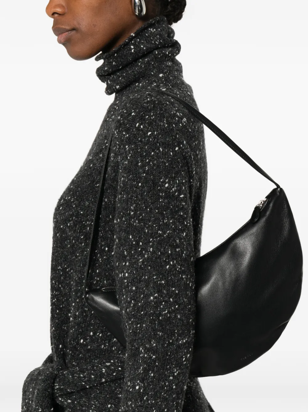 The Row zip shoulder bag - Zwart