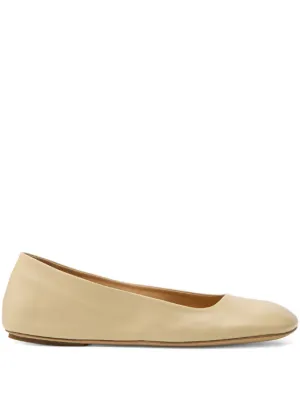 Loro Piana Rebecca フラットシューズ | ニュートラル | FARFETCH JP
