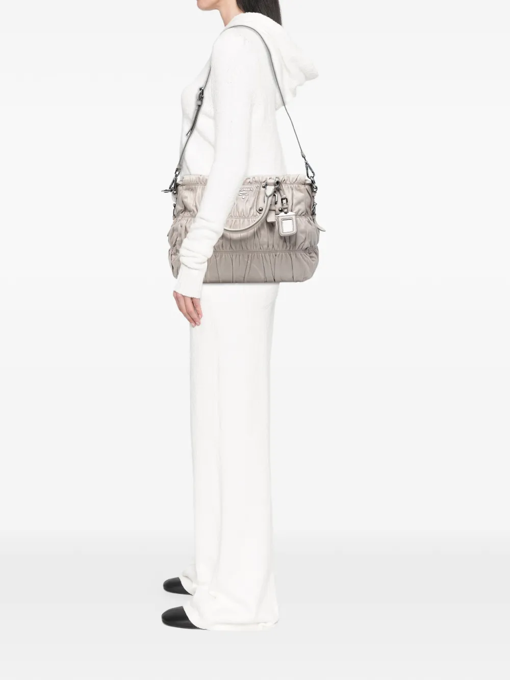 Prada Pre-Owned 2000-2017 Nappa Gaufre satchel | Pre-Owned | Image 2