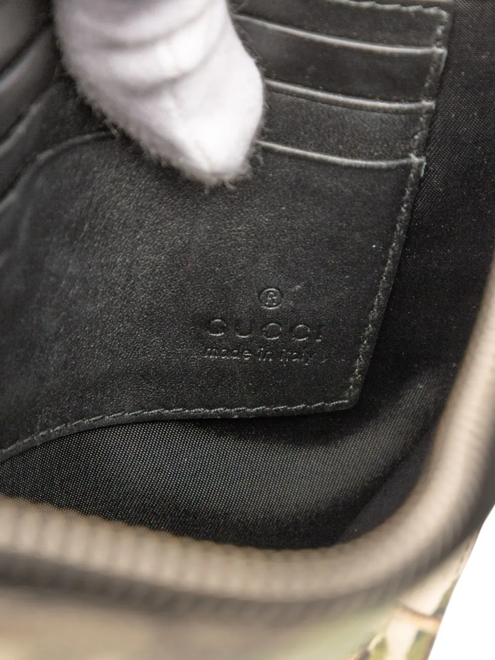 Pre-owned Gucci 2000-2015 Gg Supreme Blooms Clutch Bag In Brown