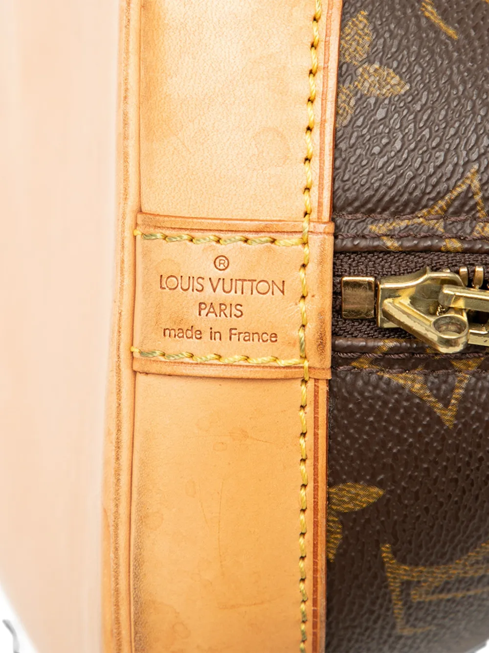 Pre-owned Louis Vuitton 2002 Monogram Alma Pm Handbag In Brown