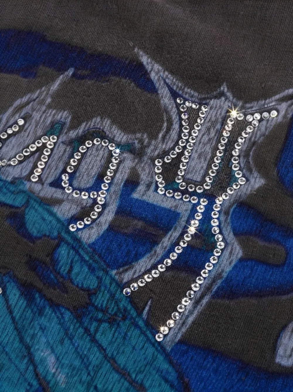 Serphim Graphic-Embellished Hoodie