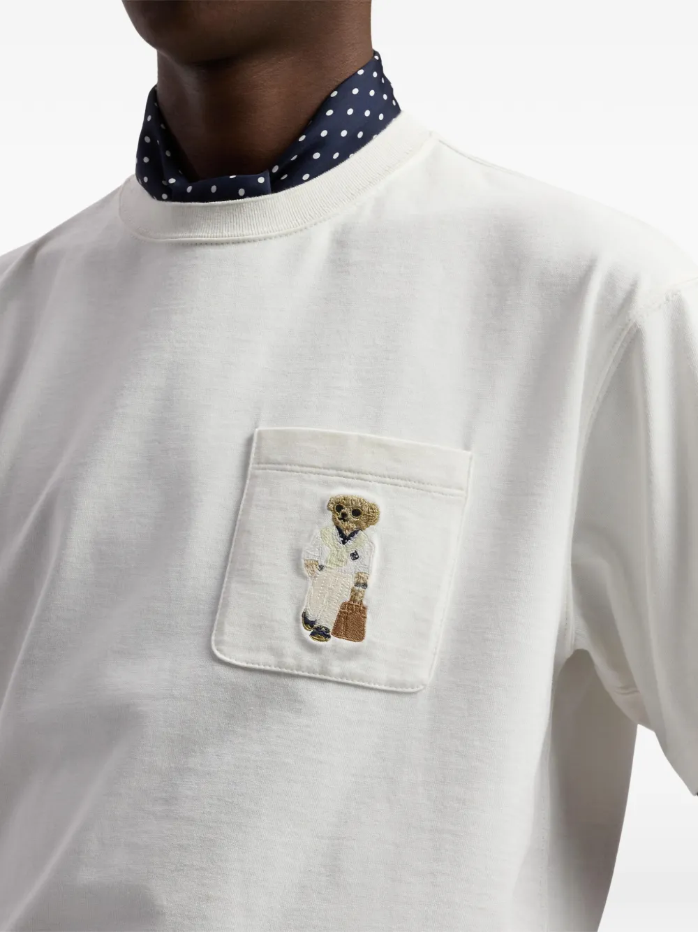 Pocket Bear-Detail T-Shirt