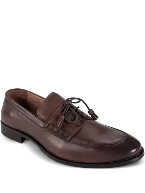 À La Garçonne Mocassim x Eurico com detalhe de tassel