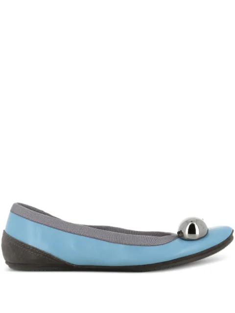 Dove Nuotano Gli Squali flats Beckby Ball