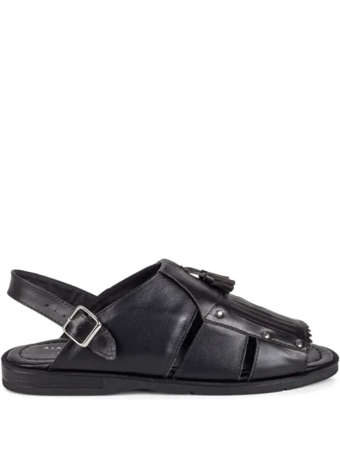 À La Garçonne Sandália x Eurico com tachas e tassel