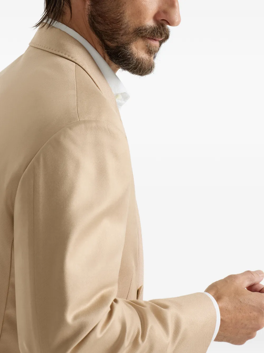 Brunello Cucinelli Blazer met dubbele rij knopen en puntige revers Beige