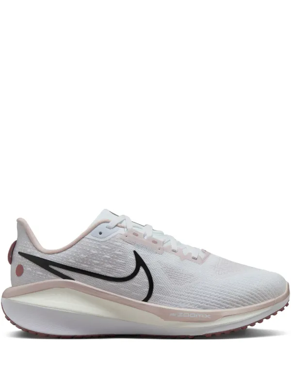 Nike VOMERO ホワイト スニーカー Nike Vomero 17 スニーカー | ホワイト | FARFETCH JP